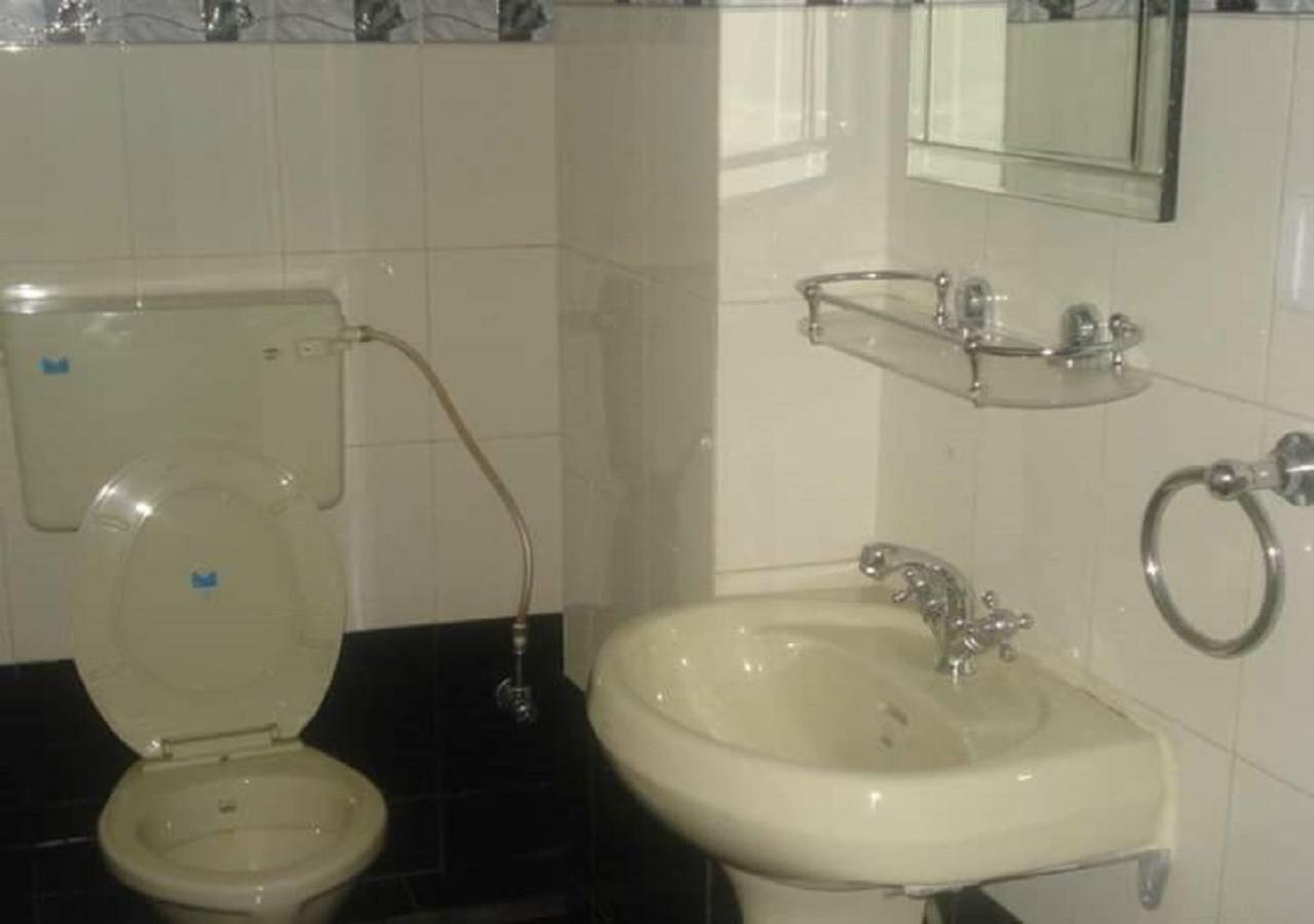 The Zara Residency Hotel Shillong Bagian luar foto