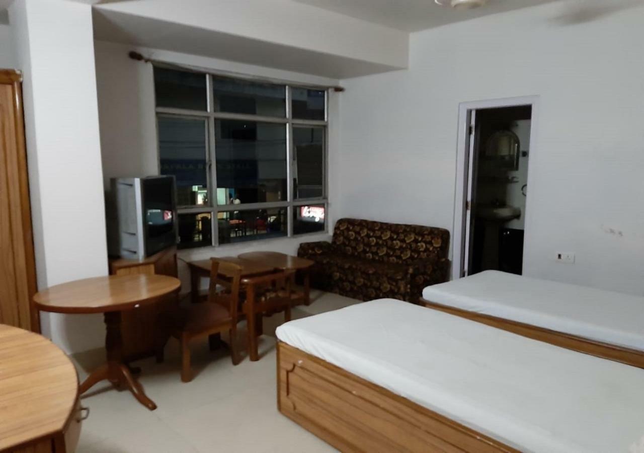 The Zara Residency Hotel Shillong Bagian luar foto