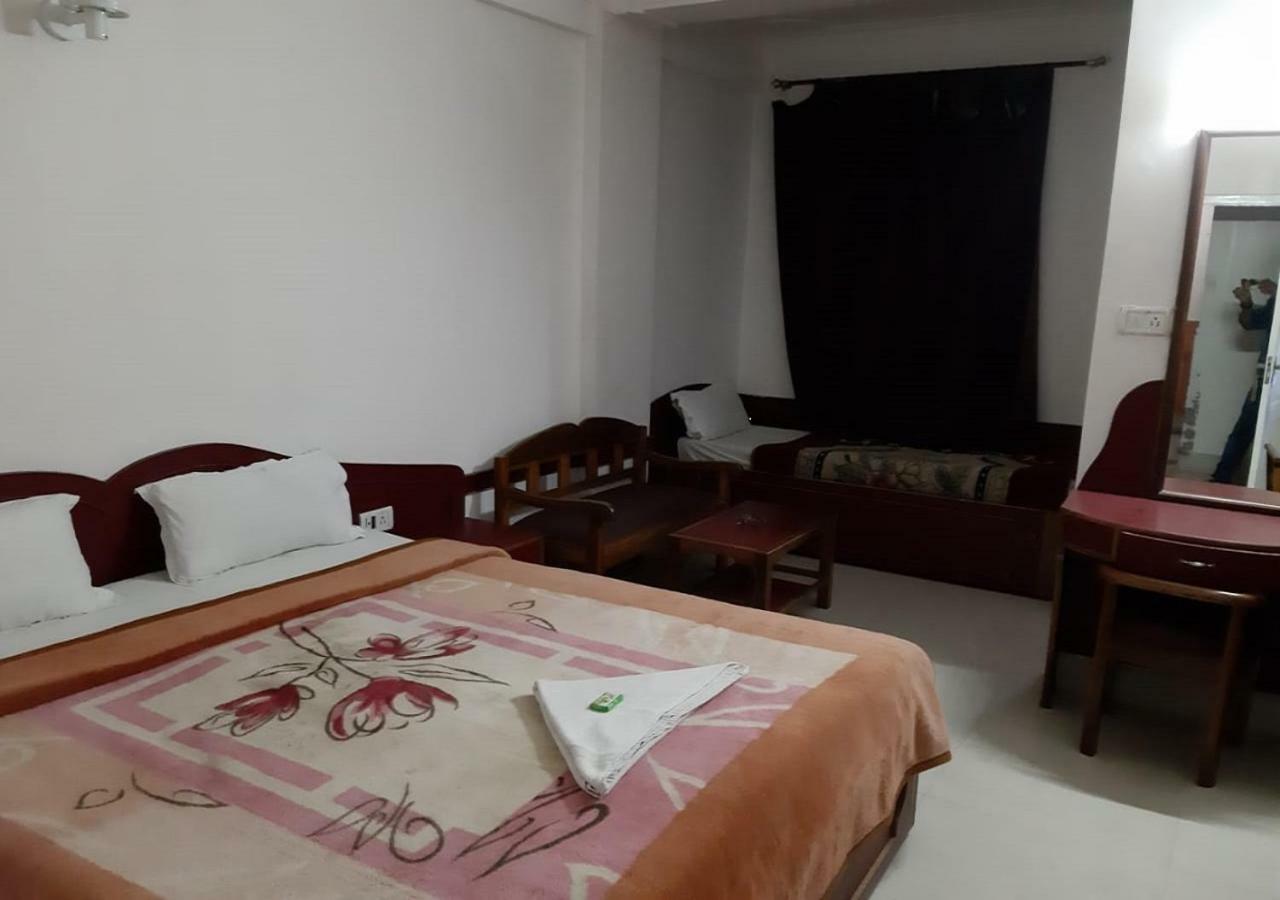 The Zara Residency Hotel Shillong Bagian luar foto