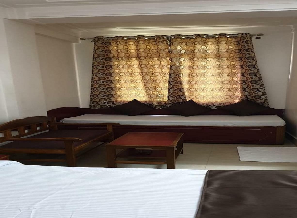 The Zara Residency Hotel Shillong Bagian luar foto