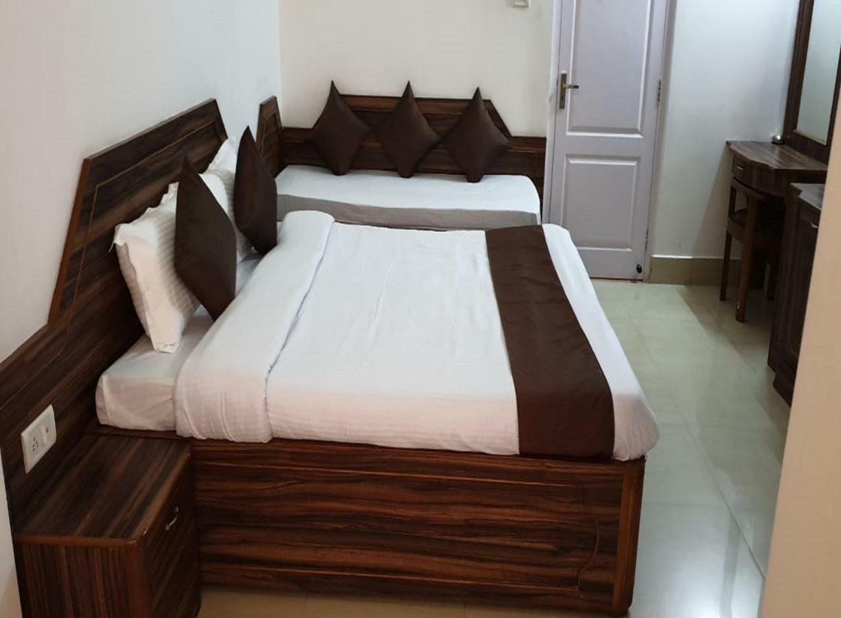 The Zara Residency Hotel Shillong Bagian luar foto