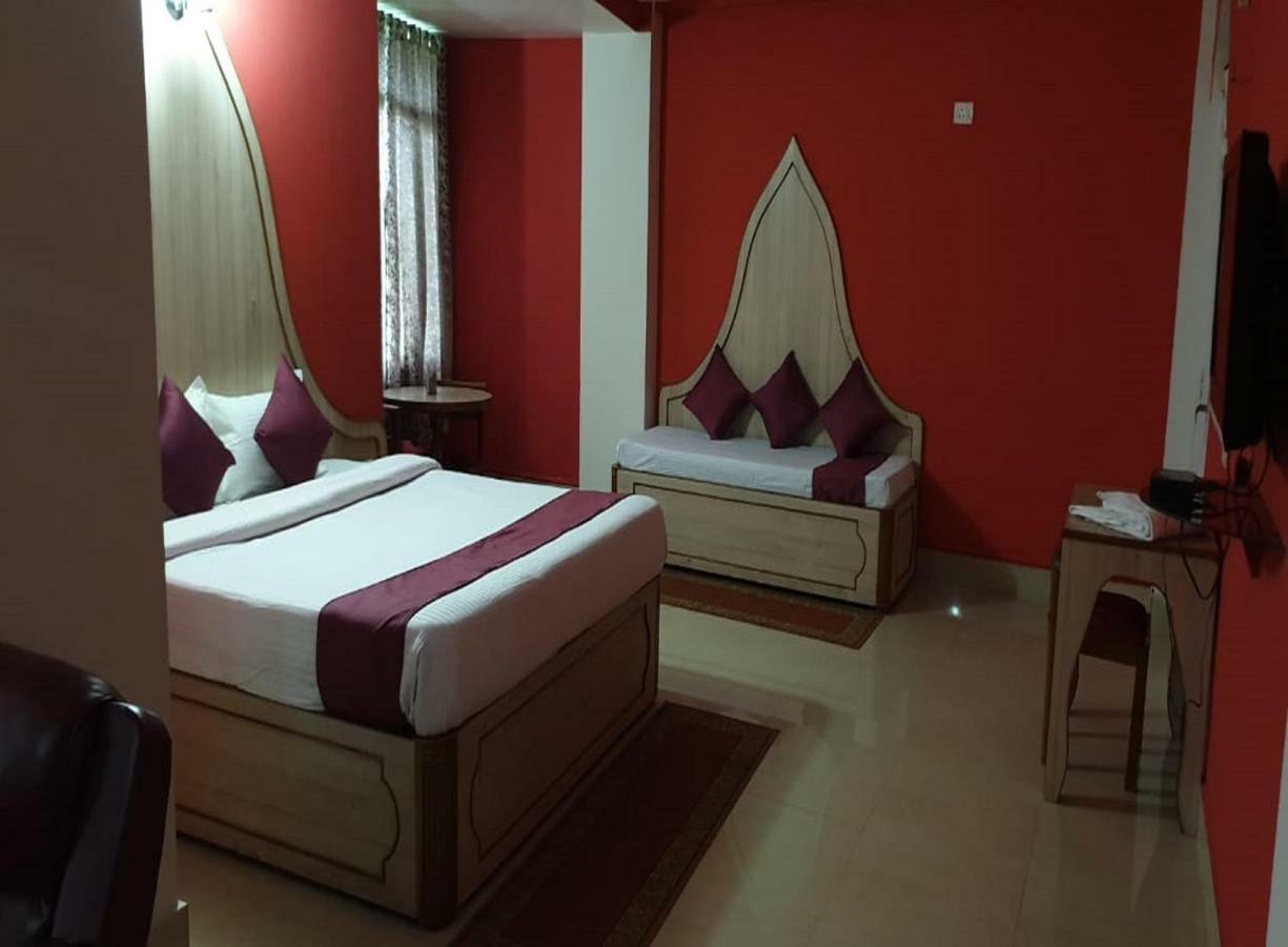 The Zara Residency Hotel Shillong Bagian luar foto